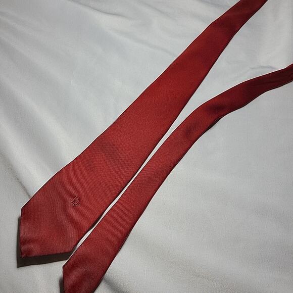 Christian Dior Tie Solid Red Embroidery Logo Designer Skinny Business Vintage - Picture 6 of 7